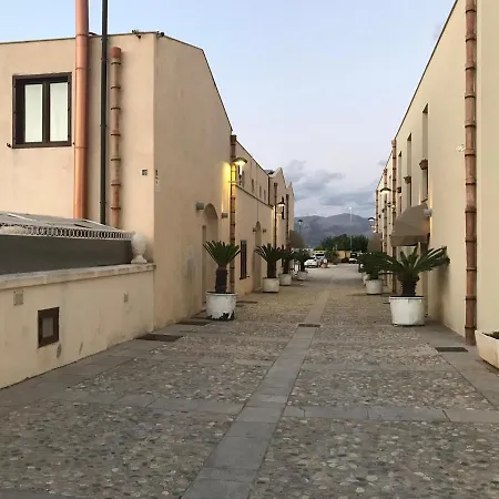 Hotel Marina &