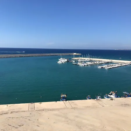 Hotel Marina &
