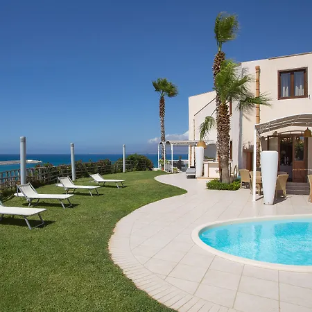 Marina & Hotel Balestrate