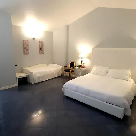 Essence Sicily - Marina &