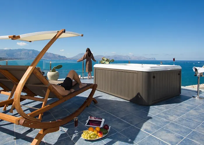 Marina & 4* Balestrate