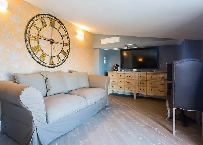 Marina & 4* Balestrate